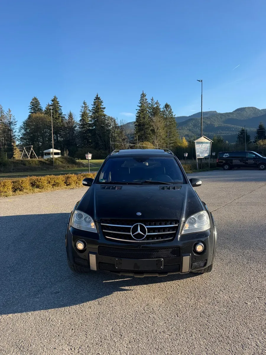 Mercedes-Benz M-Class