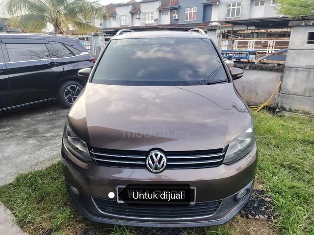 Volkswagen Cross Touran