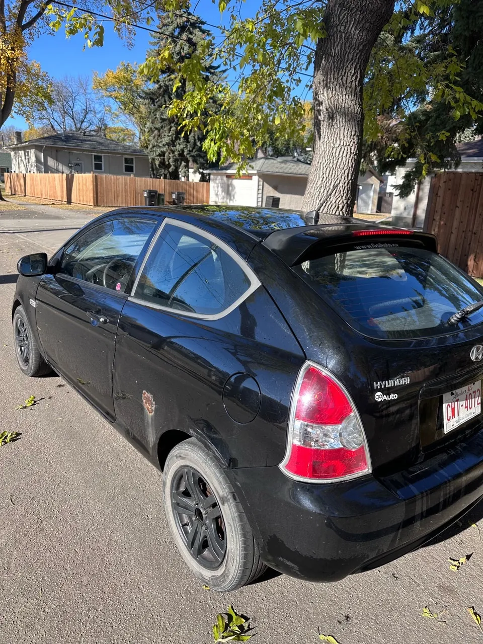 Hyundai Accent 2010 photo 2