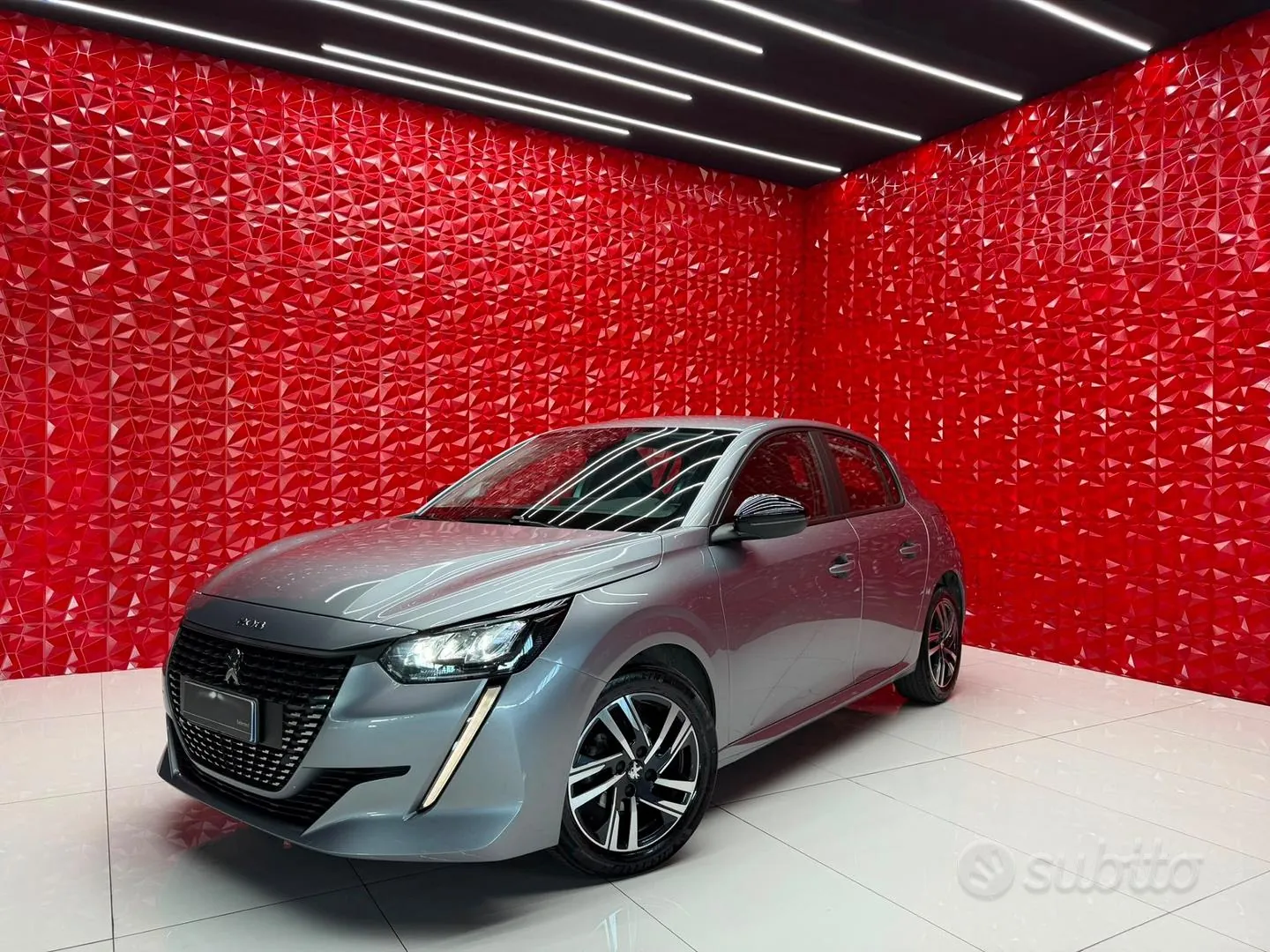 Peugeot 208