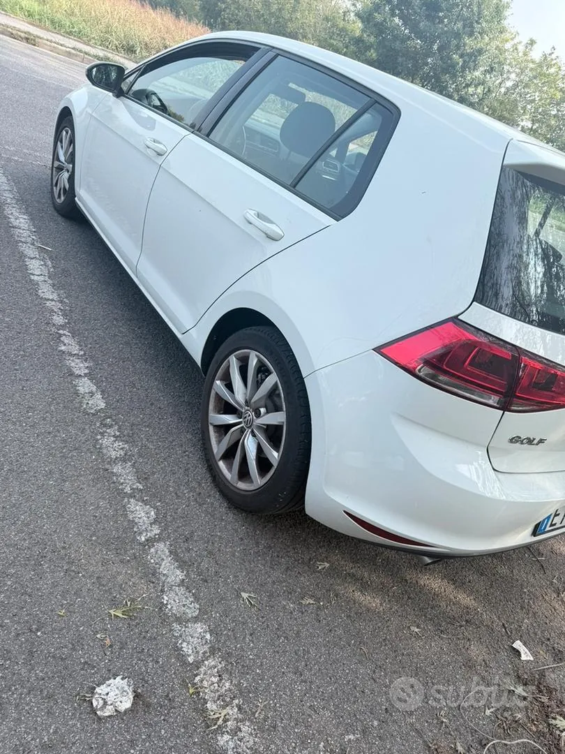 Volkswagen Golf 2015 photo 3