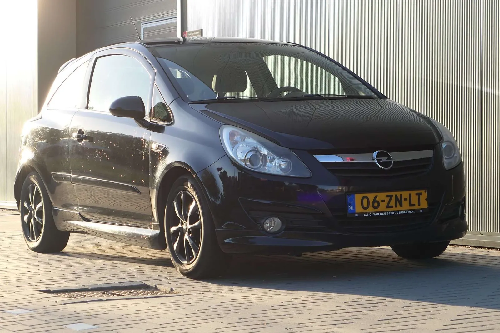 Opel Corsa 2008 photo 4