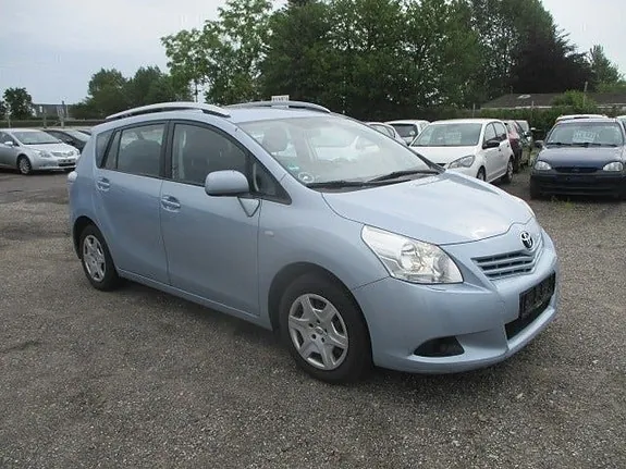 Toyota Verso 2011 photo 4