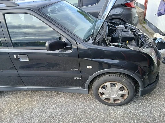 Suzuki Ignis 2007 photo 4