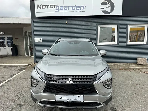 Mitsubishi Eclipse Cross 2023 photo 3
