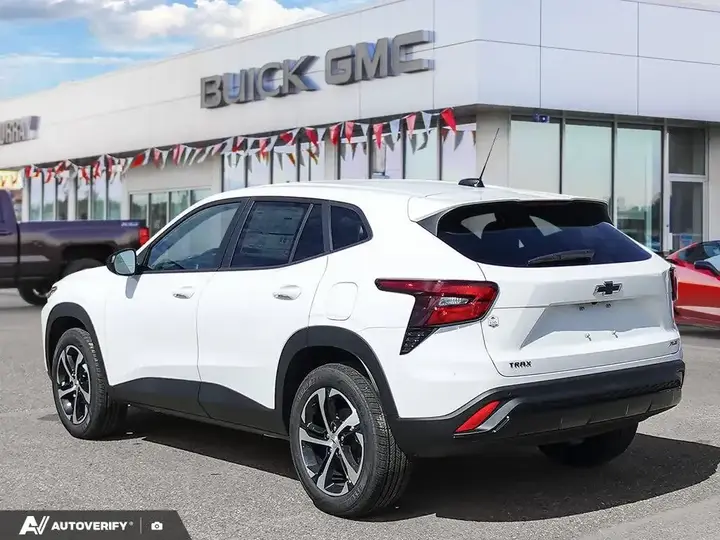 Chevrolet Trax 2026 photo 5