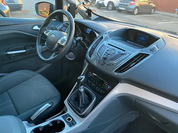 Ford C-Max 2011 photo 4