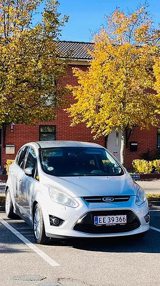 Ford C-Max 2011 photo 2