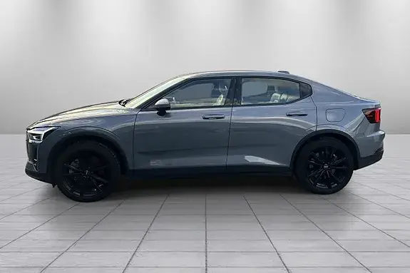 Polestar 2 2023 photo 2