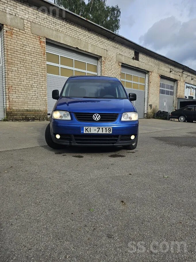 Volkswagen Caddy 2005 photo 2