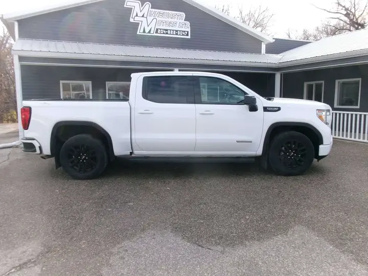 GMC Sierra 1500 2021 photo 2