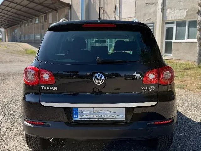 Volkswagen Tiguan 2009 photo 2