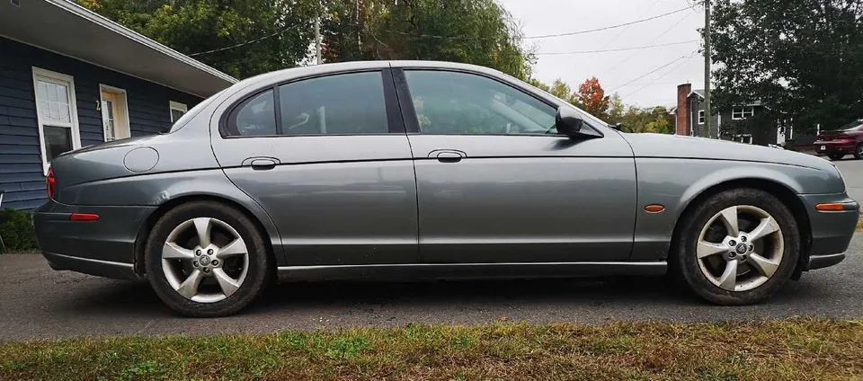 Jaguar S-Type