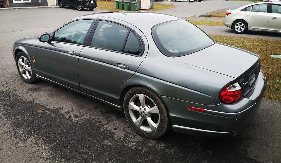 Jaguar S-Type 2003 photo 2