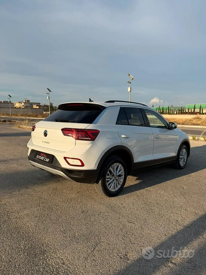 Volkswagen T-Roc 2022 photo 3