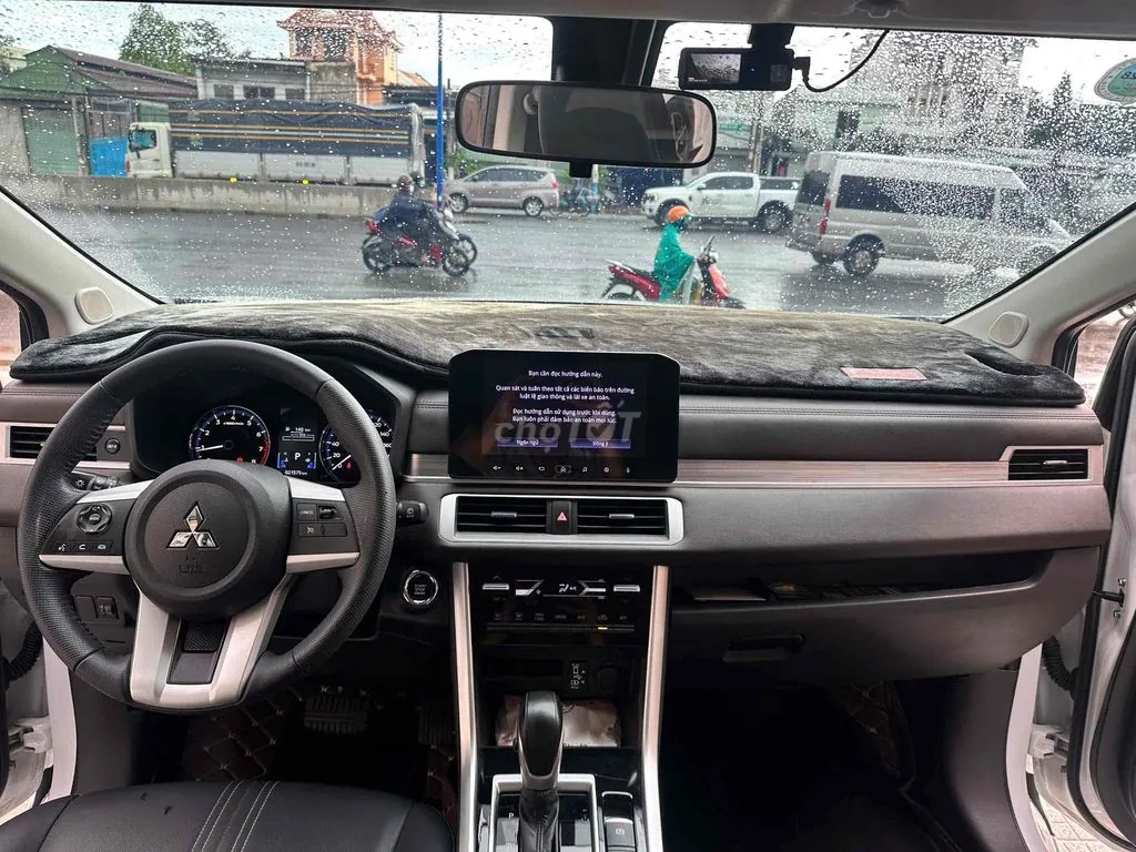 Mitsubishi Xpander 2024 photo 3