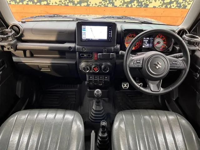 Suzuki Jimny 2021 photo 2