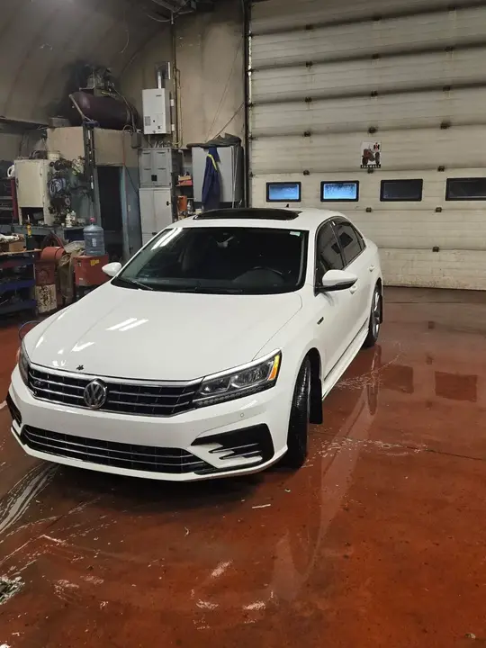 Volkswagen Passat 2018 photo 4
