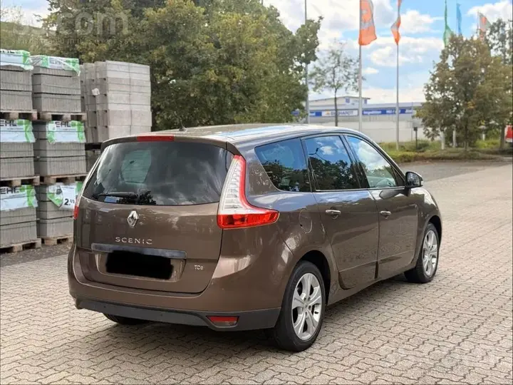 Renault Grand Scenic 2011 photo 2