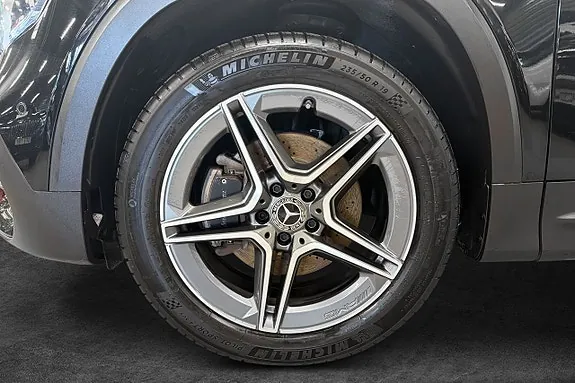 Mercedes-Benz Glb200 2021 photo 2