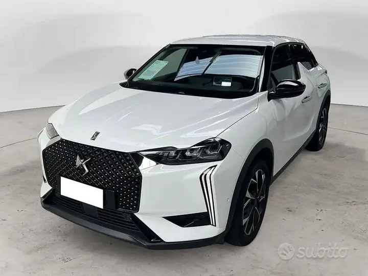 DS Automobiles Ds 3 2024 photo 2