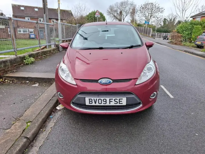 Ford Fiesta 2009 photo 3