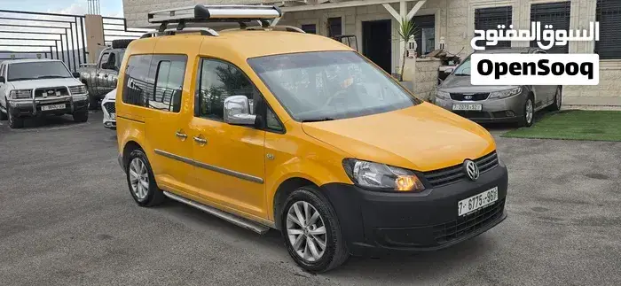 Volkswagen Caddy 2014 photo 2