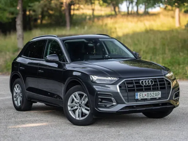 Audi Q5 2021 photo 2