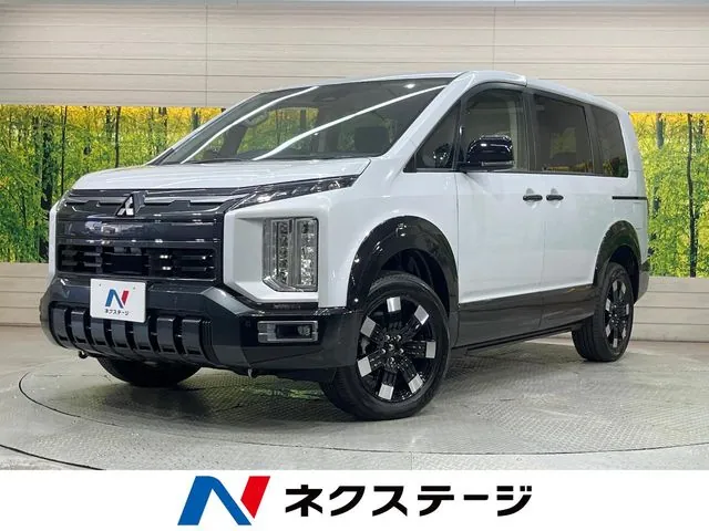 Mitsubishi Delica D:5