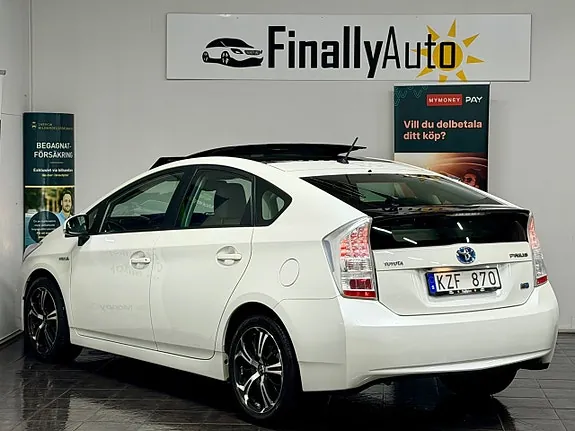 Toyota Prius 2010 photo 3