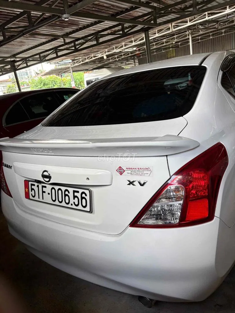 Nissan Sunny 2014 photo 2