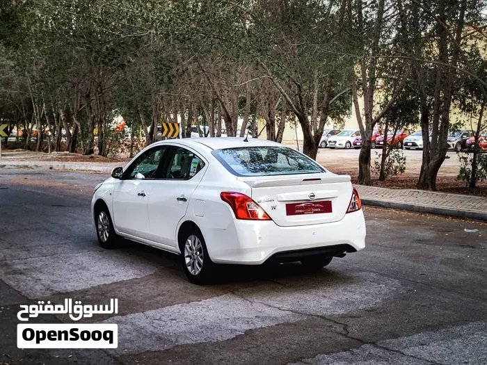 Nissan Sunny 2022 photo 4