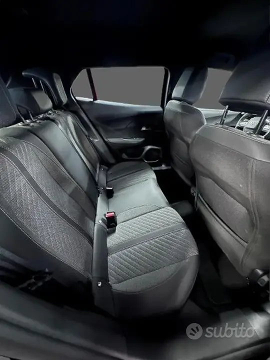Peugeot 2008 2025 photo 4