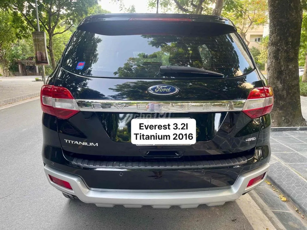Ford Everest 2016 photo 2