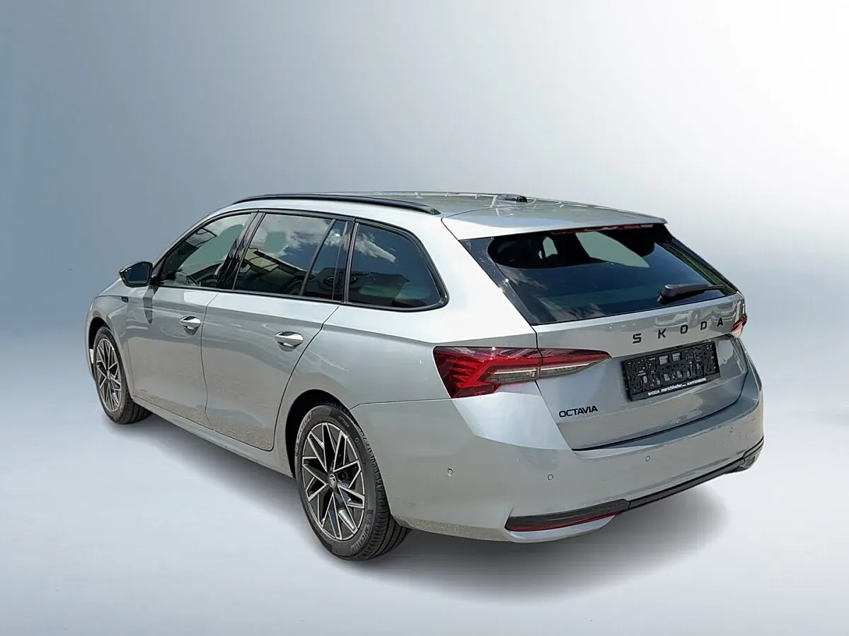 Skoda Octavia 2026 photo 3