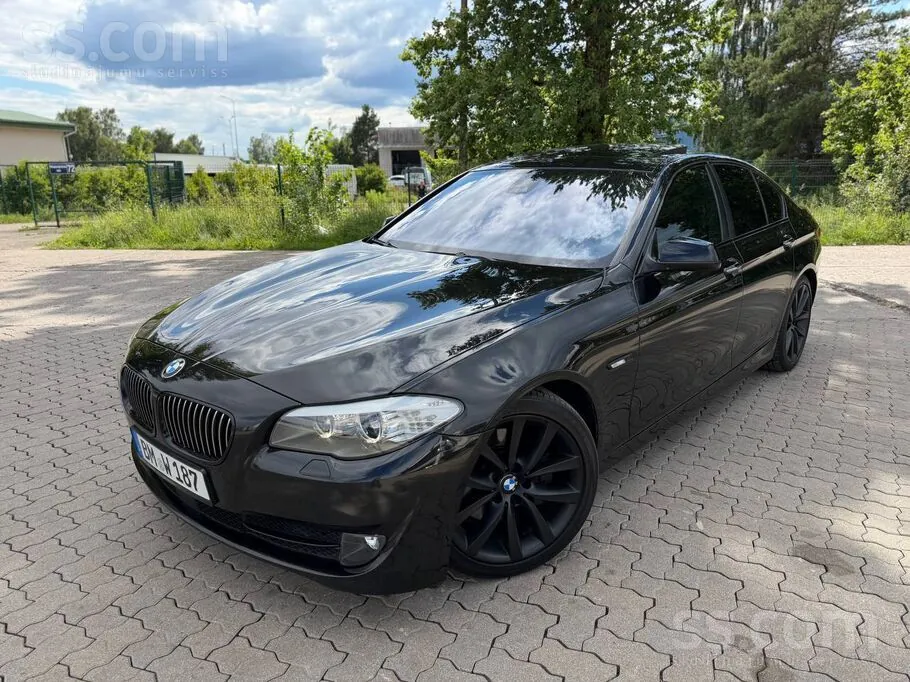 BMW 530D 2012 photo 3