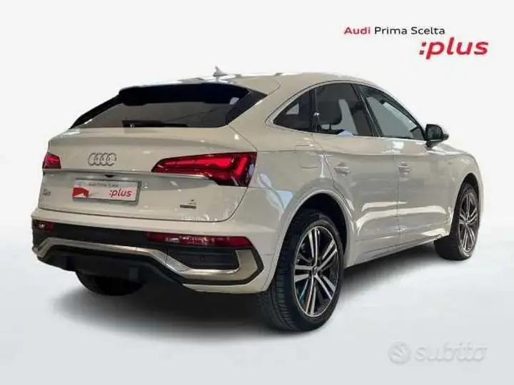 Audi Q5 2022 photo 2