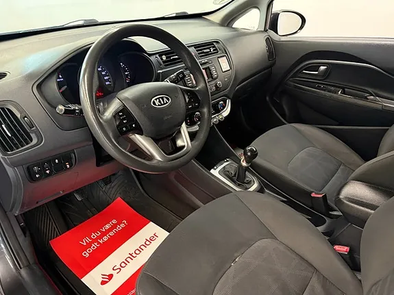 Kia Rio 2012 photo 5