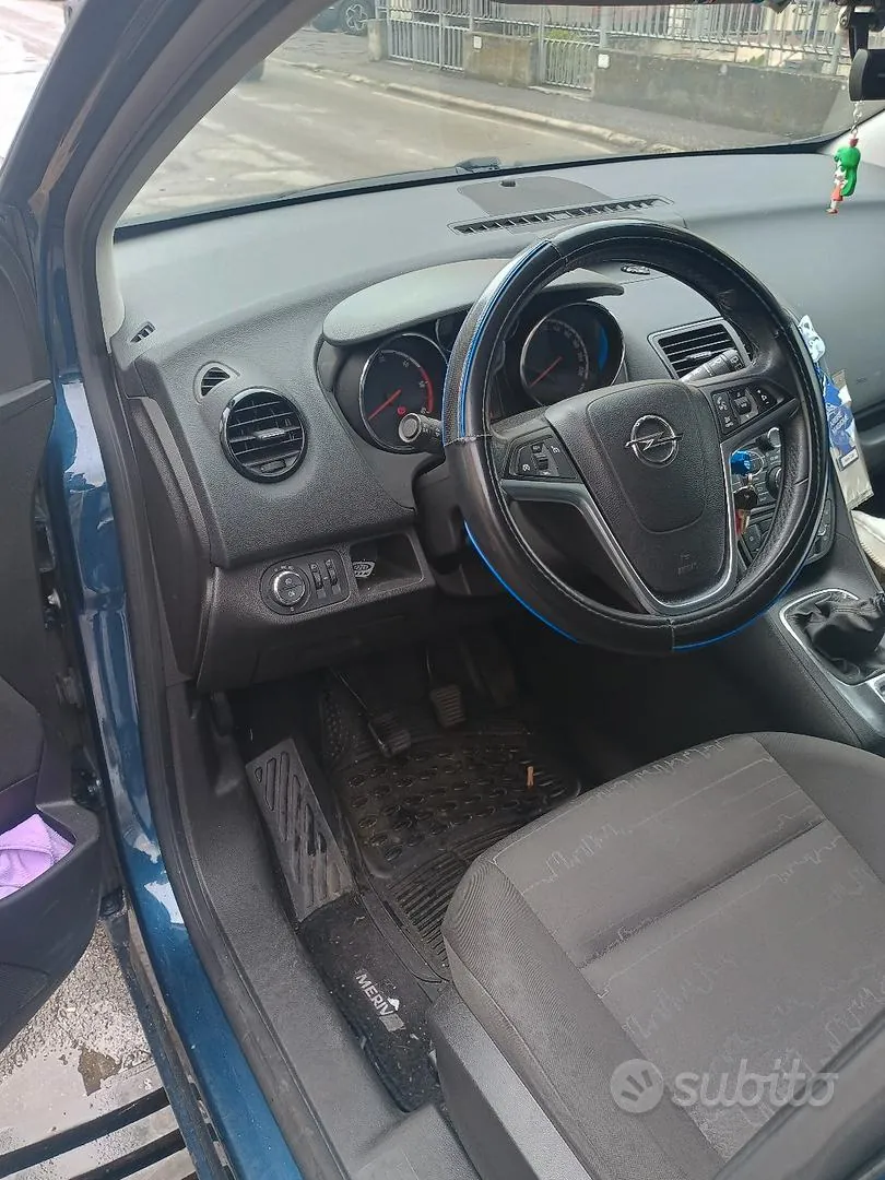Opel Meriva 2011 photo 4