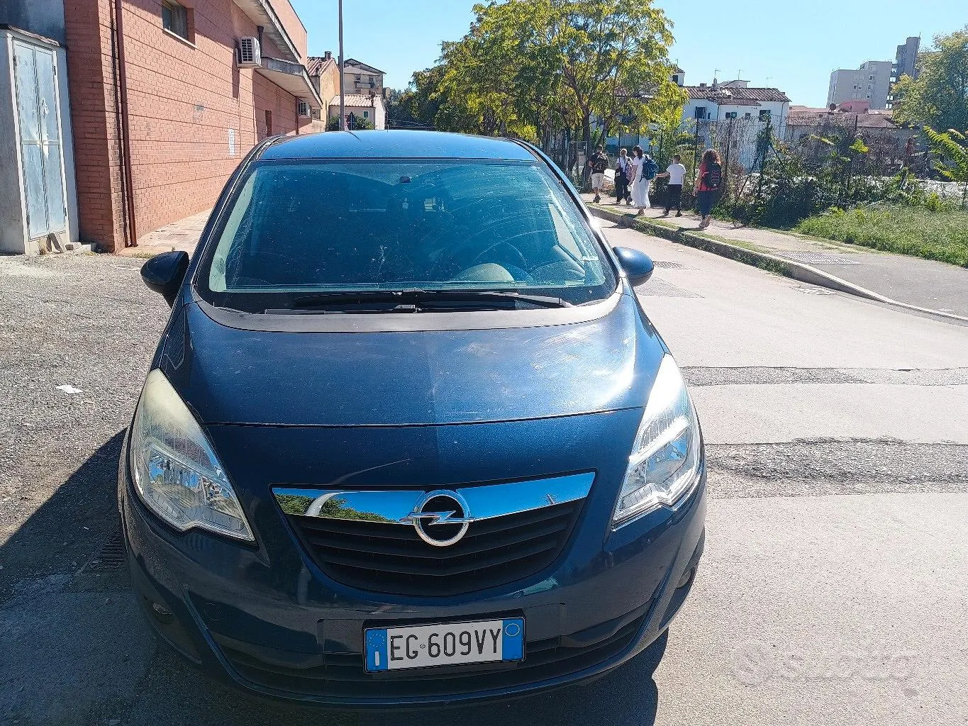 Opel Meriva 2011 photo 2