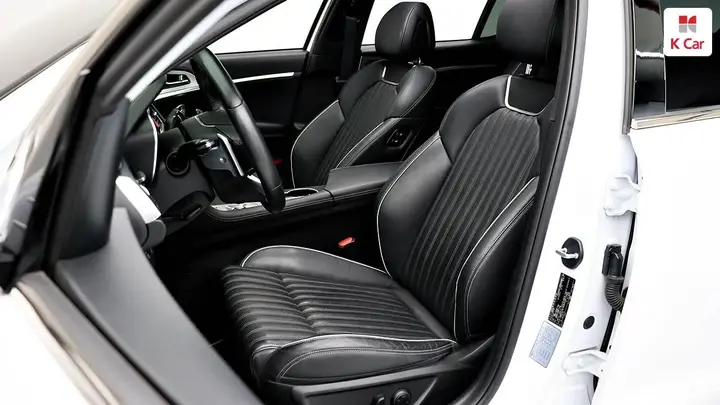 Genesis G70 2018 photo 5