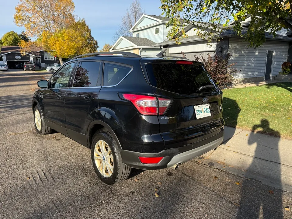 Ford Escape 2018 photo 3