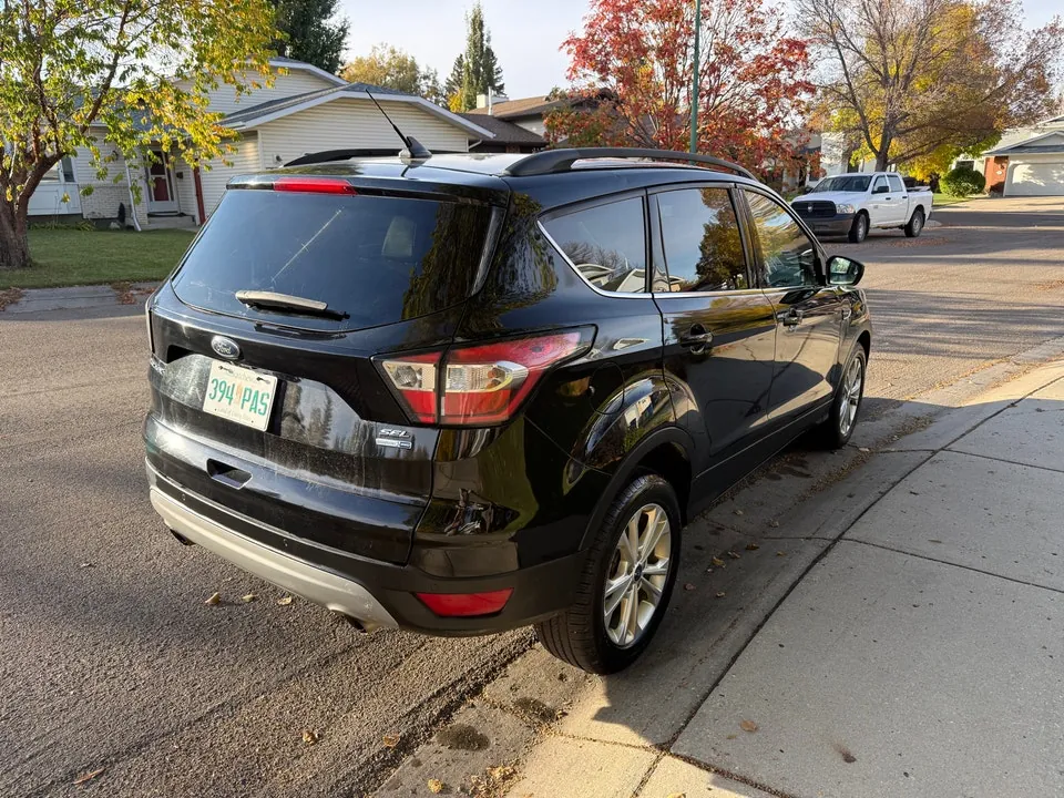 Ford Escape 2018 photo 4
