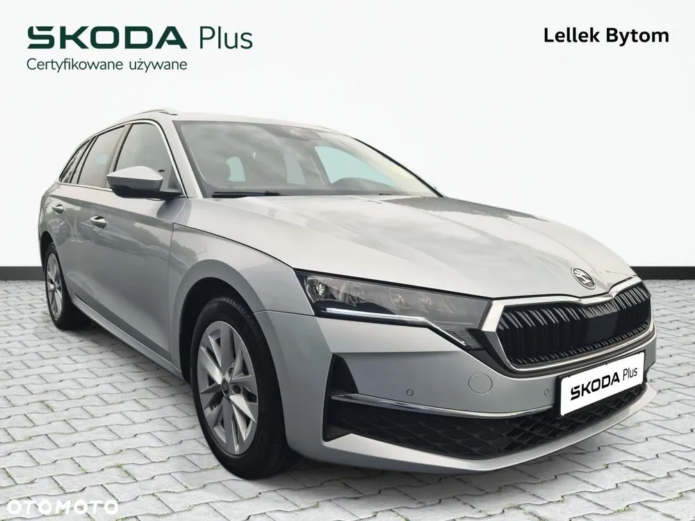 Skoda Octavia 2024 photo 4