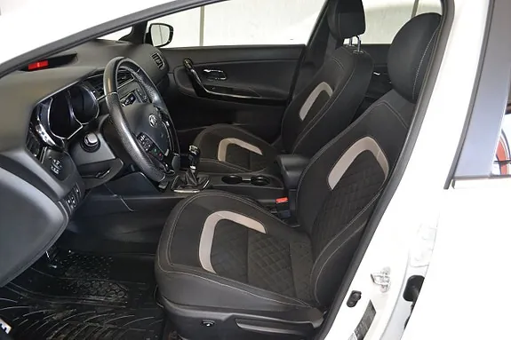 Kia Ceed 2016 photo 4
