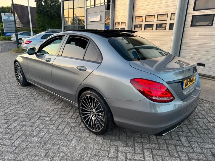 Mercedes-Benz C-Class 2015 photo 3