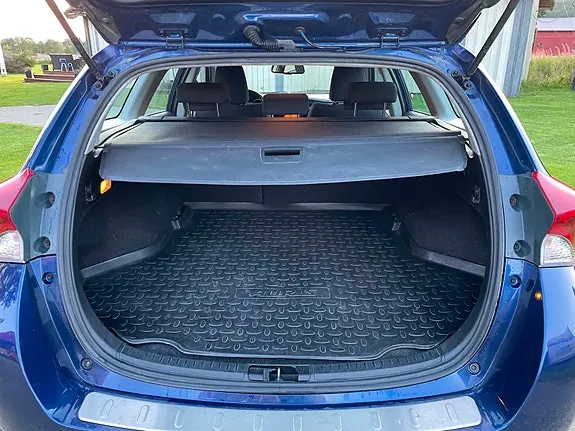 Toyota Auris 2016 photo 2