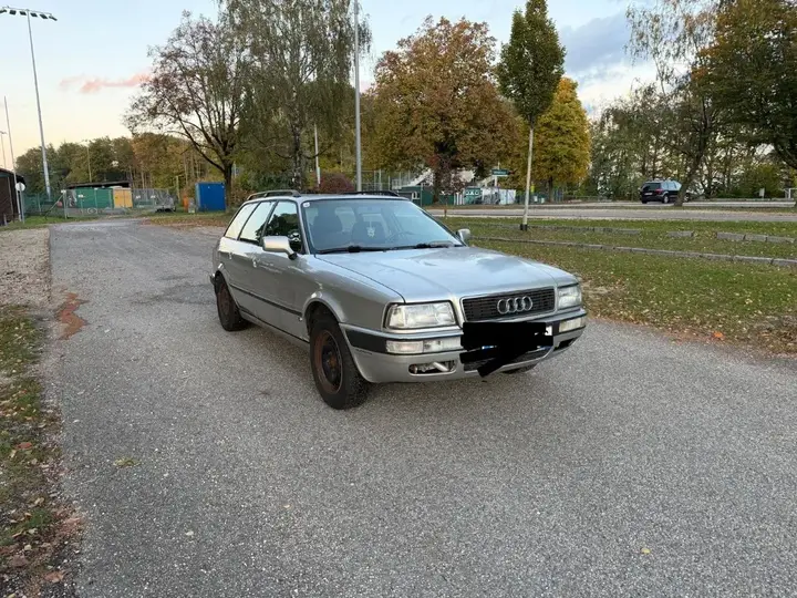Audi 80