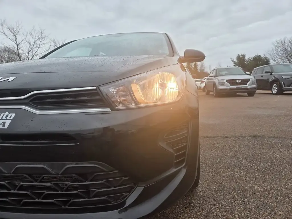 Kia Rio 2023 photo 5