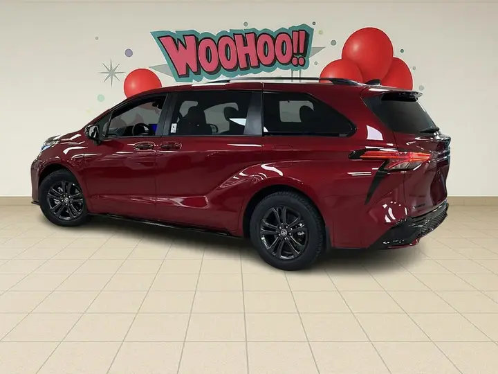 Toyota Sienna 2026 photo 3